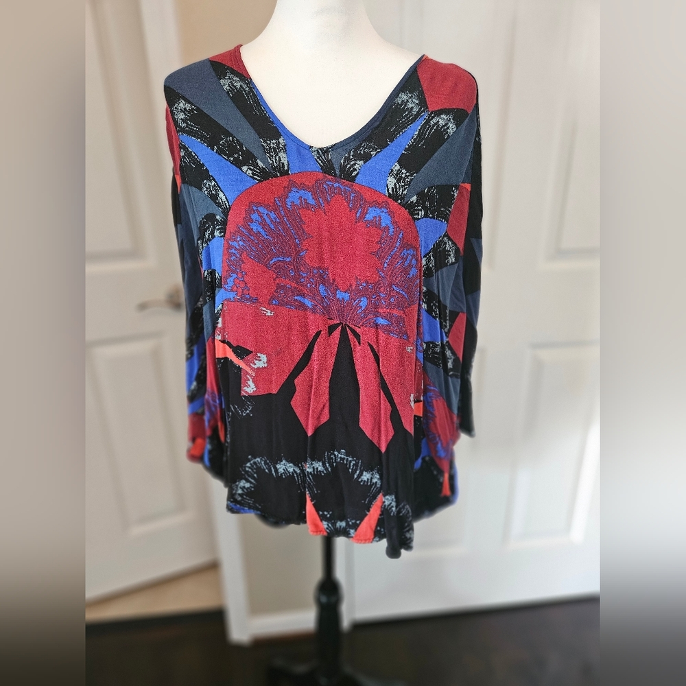 Free People Women's Multicolor Graphic Top Small